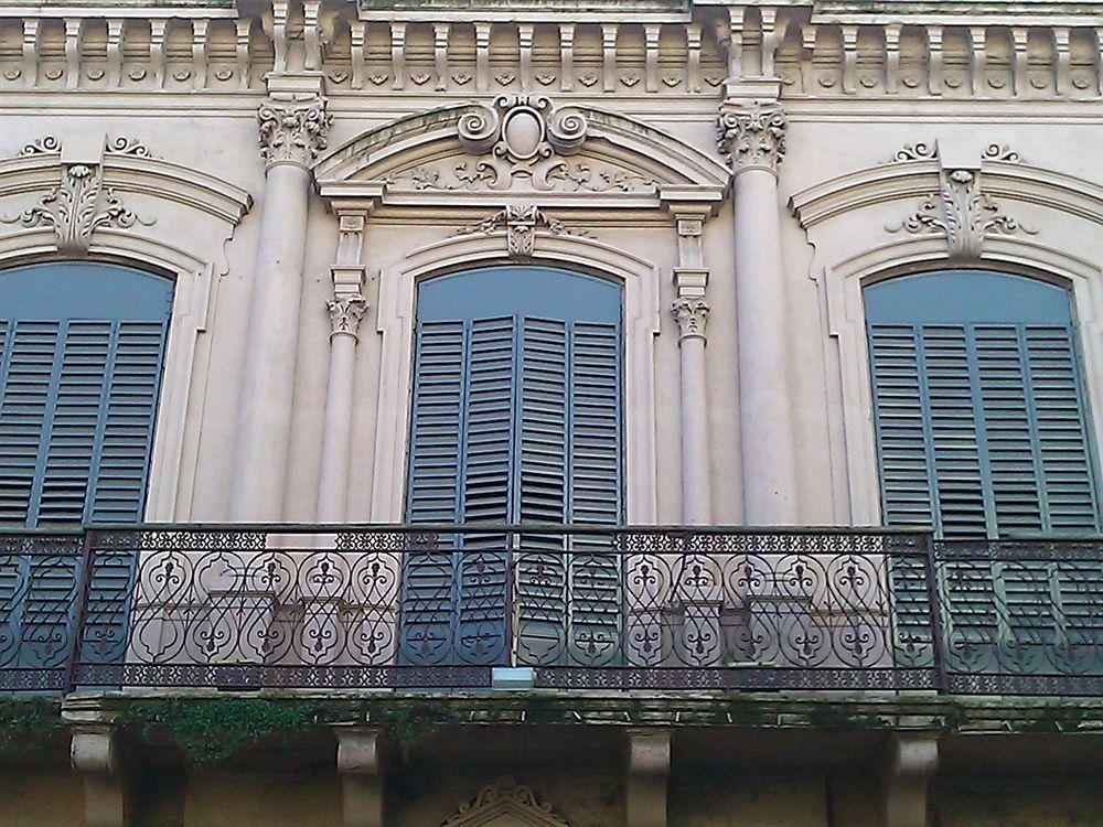 Montevideo Chic Hostel Екстер'єр фото